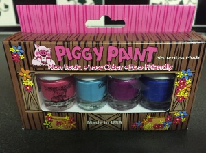 piggy paints with artificial colors, sold by food babe